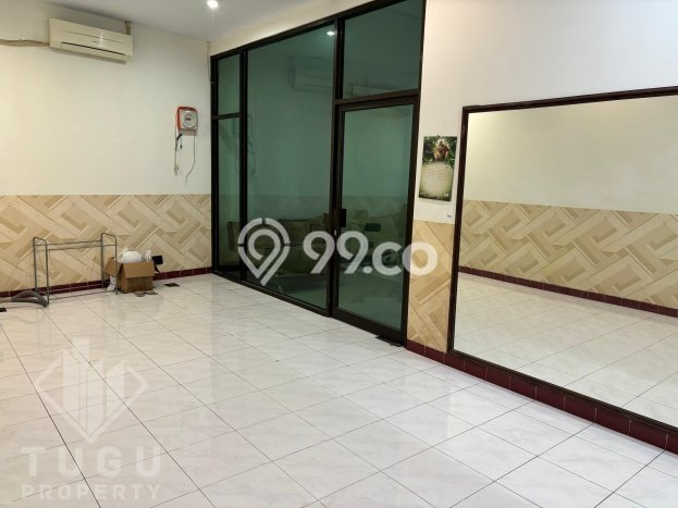 Ruko Disewakan di Tegalrejo, Luas 265m2m², Lokasi Bisnis, Jalan Strategis Ruko Disewakan di Tegalrejo, Luas 265m2m², Lokasi Bisnis, Jalan Strategis