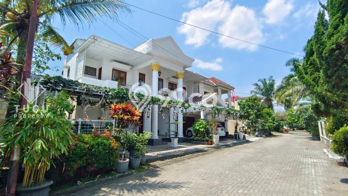 Rumah area Ngaglik, 5 KM, Dekat Rumah Sakit, Luas 500m2m² LB 960m2m² Rumah area Ngaglik, 5 KM, Dekat Rumah Sakit, Luas 500m2m² LB 960m2m²