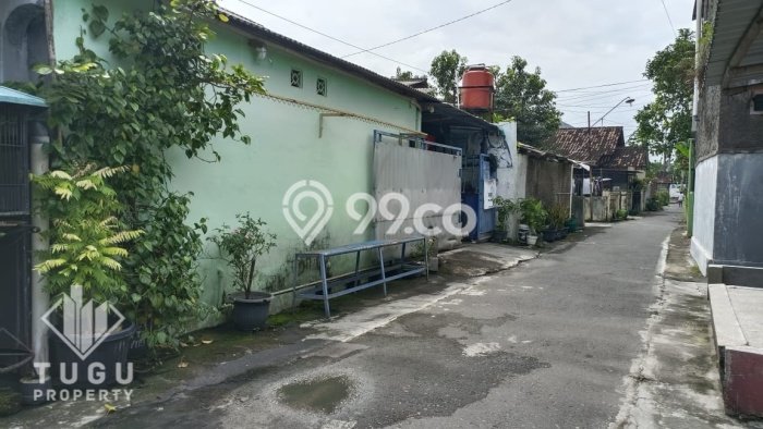 Rumah 3 KT 2 KM di Area Laweyan, Surakarta Rumah 3 KT 2 KM di Area Laweyan, Surakarta