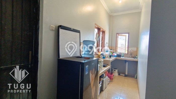 KAWASAN BISNIS! Ruko di Ngampilan, Luas 294m2m², Akses Raya KAWASAN BISNIS! Ruko di Ngampilan, Luas 294m2m², Akses Raya