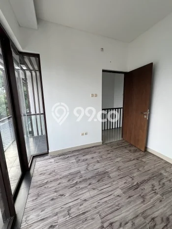Jual Rumah Eksklusif 3 KT di Golden City, Bekasi Jual Rumah Eksklusif 3 KT di Golden City, Bekasi