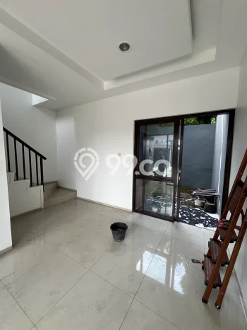 Jual Rumah Eksklusif 3 KT di Golden City, Bekasi Jual Rumah Eksklusif 3 KT di Golden City, Bekasi