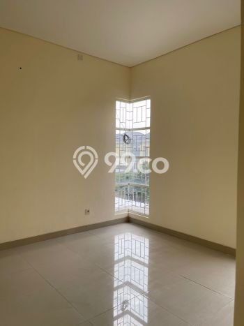 Rumah Luas Asri 3 KT Siap Pakai di Harapan Indah Bekasi Rumah Luas Asri 3 KT Siap Pakai di Harapan Indah Bekasi