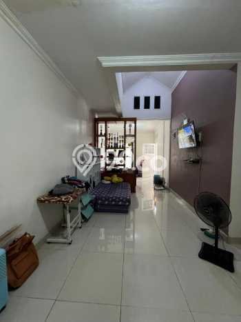 Jual Rumah Eksklusif 4 KT di Grand Wisata, Bekasi Jual Rumah Eksklusif 4 KT di Grand Wisata, Bekasi
