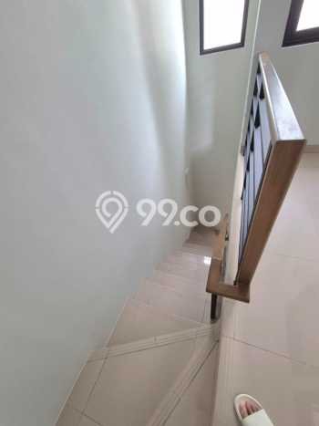 Rumah Luas Asri 2 KT Siap Huni di Summarecon Crown Gading Bekasi Rumah Luas Asri 2 KT Siap Huni di Summarecon Crown Gading Bekasi