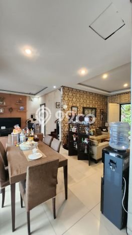 For Sale! Luxury House LT 200m2 Desain Modern di Metland Menteng For Sale! Luxury House LT 200m2 Desain Modern di Metland Menteng