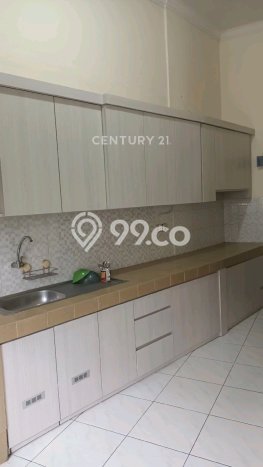 Disewakan Rumah Konsep Minimalis di Lippo Cikarang Cikarang dengan 3 KT Disewakan Rumah Konsep Minimalis di Lippo Cikarang Cikarang dengan 3 KT