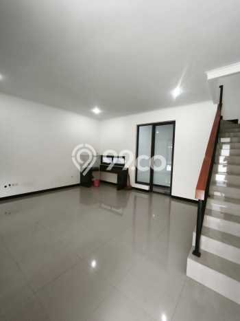 Sewa Rumah Harga Terjangkau di Taman Kopo Indah Bandung Punya 2 KT Sewa Rumah Harga Terjangkau di Taman Kopo Indah Bandung Punya 2 KT