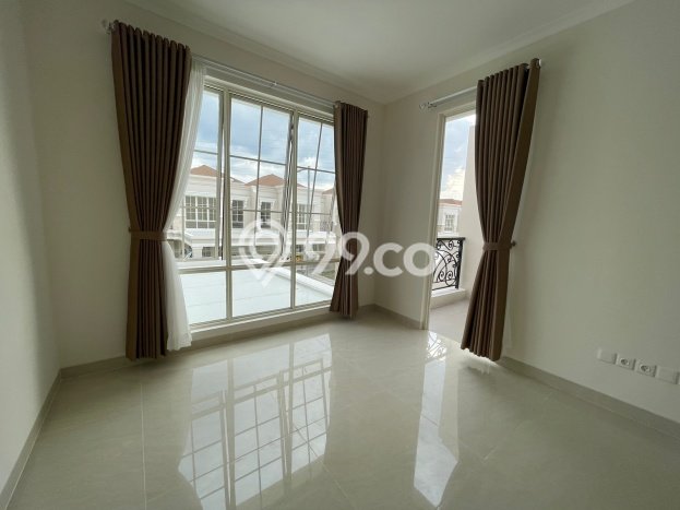 Ready to Use! Luxury House LT 176m2 Desain Elegan di Podomoro Park Bandung Ready to Use! Luxury House LT 176m2 Desain Elegan di Podomoro Park Bandung