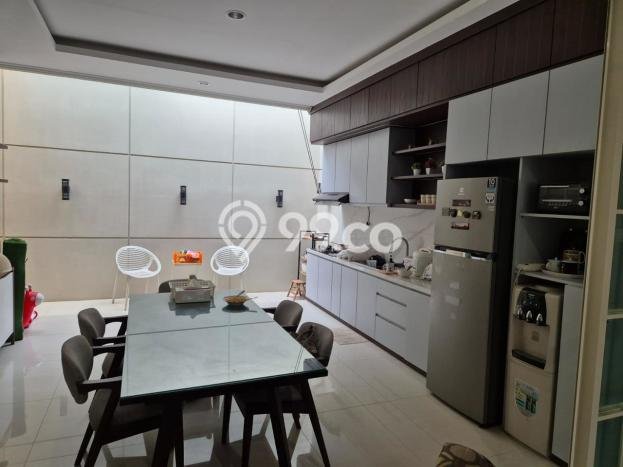 Jual Rumah Mewah Elegan Dengan View Eksklusif di Podomoro Park Bandung, Bandung Jual Rumah Mewah Elegan Dengan View Eksklusif di Podomoro Park Bandung, Bandung