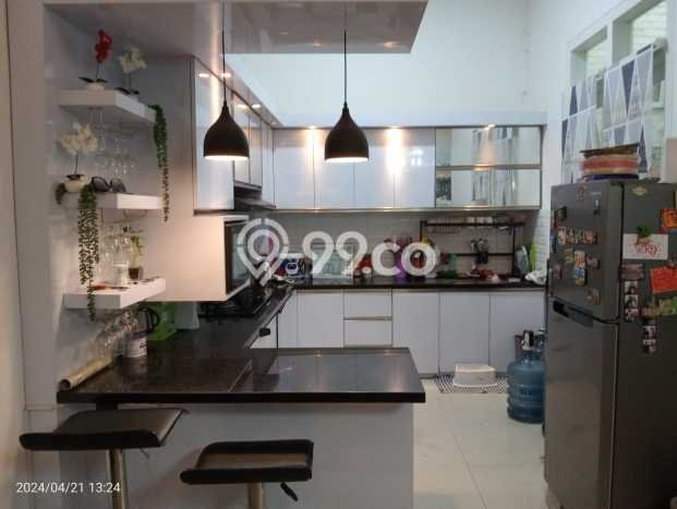 Rumah Modern 4 KT di Buah Batu Bandung Full Furnished Rumah Modern 4 KT di Buah Batu Bandung Full Furnished
