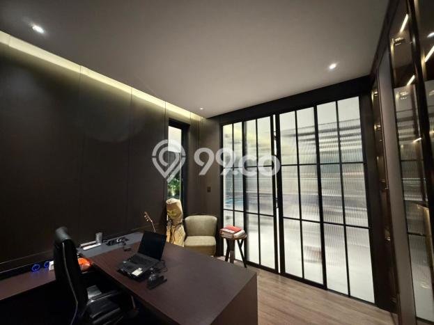 Jual Rumah Luas Elegan Dengan View Eksklusif di Singgasana, Bandung Jual Rumah Luas Elegan Dengan View Eksklusif di Singgasana, Bandung