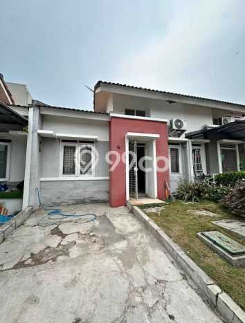 Jarang Ada! Rumah Sewa 2 Kamar Bagus Siap Huni Kota Baru Parahyangan Jarang Ada! Rumah Sewa 2 Kamar Bagus Siap Huni Kota Baru Parahyangan