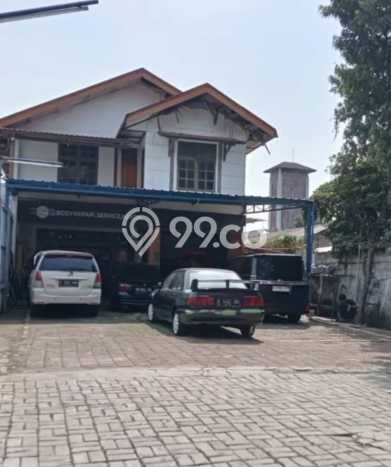 Dijual Rumah Premium dengan Fasilitas Sekitar Komplit di Kembangan, Jakarta Barat Dijual Rumah Premium dengan Fasilitas Sekitar Komplit di Kembangan, Jakarta Barat