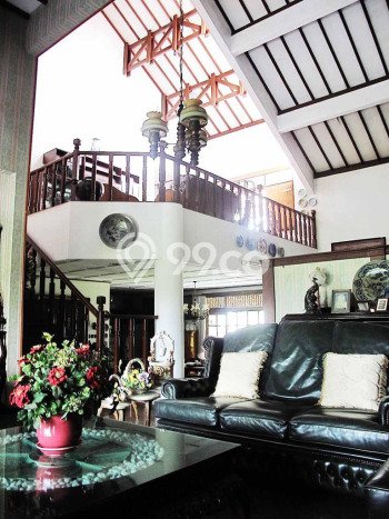 Rumah Mewah Dijual LT 620m2 di Larangan, Tangerang Rumah Mewah Dijual LT 620m2 di Larangan, Tangerang
