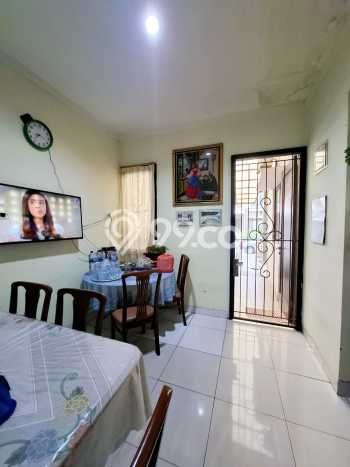 Hunian Nyaman Asri 3 KT Siap Pakai di Graha Raya Tangerang Selatan Hunian Nyaman Asri 3 KT Siap Pakai di Graha Raya Tangerang Selatan