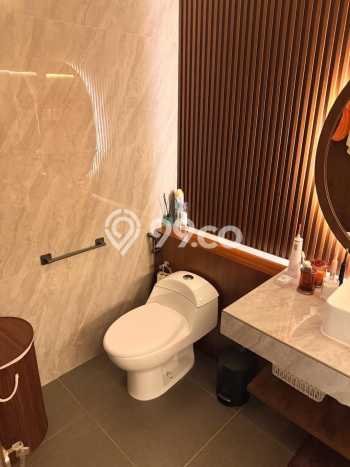 Hunian Mewah Siap Huni LT 112m2 di BSD, Tangerang Selatan Hunian Mewah Siap Huni LT 112m2 di BSD, Tangerang Selatan