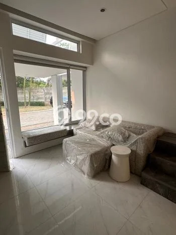 Rumah Strategis Modern Lb 48m2 di BSD, Tangerang Selatan Rumah Strategis Modern Lb 48m2 di BSD, Tangerang Selatan