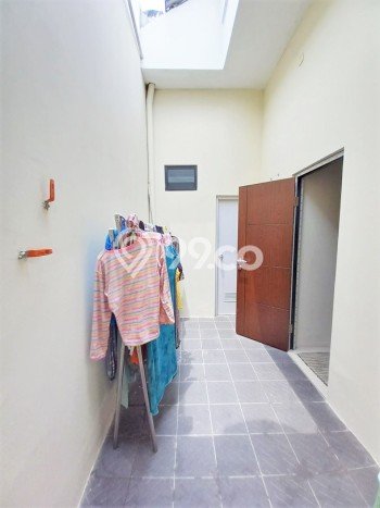 Rumah Mewah Dijual LT 153m2 di BSD, Tangerang Selatan Rumah Mewah Dijual LT 153m2 di BSD, Tangerang Selatan