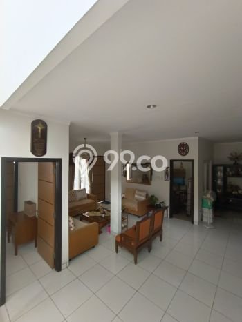 Ready to Use! Premium House LT 188m2 Desain Elegan di Bintaro Ready to Use! Premium House LT 188m2 Desain Elegan di Bintaro