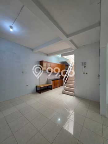 Rumah Strategis Minimalis Lb 120m2 di Pamulang, Tangerang Selatan Rumah Strategis Minimalis Lb 120m2 di Pamulang, Tangerang Selatan