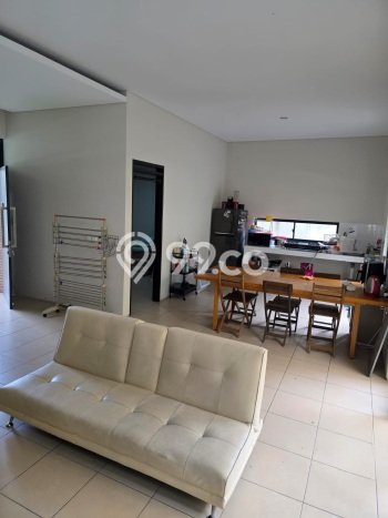 Rumah Kontrakan Bandung LT 216m2 LB 129m2 Area Kota Baru Parahyangan Rumah Kontrakan Bandung LT 216m2 LB 129m2 Area Kota Baru Parahyangan