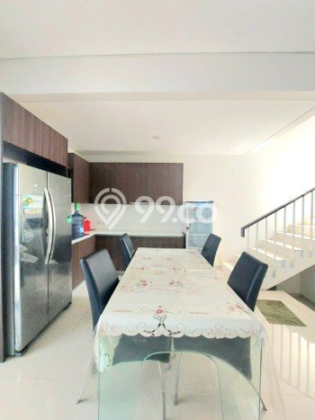 Rumah Luxury Modern Siap Huni di Bintaro Tangerang Selatan Rumah Luxury Modern Siap Huni di Bintaro Tangerang Selatan