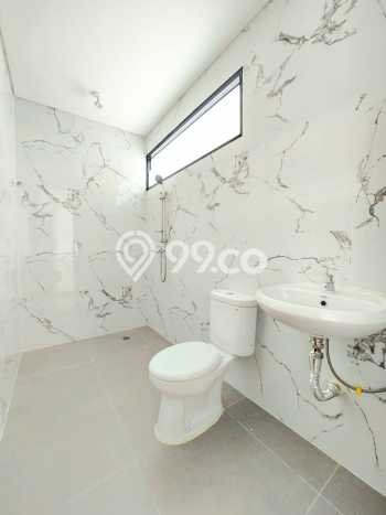 Rumah Elit Modern Tanpa Renovasi di Bintaro Tangerang Selatan Rumah Elit Modern Tanpa Renovasi di Bintaro Tangerang Selatan