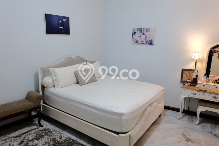 Rumah Luxury Modern Tanpa Renovasi di Pondok Indah Jakarta Selatan Rumah Luxury Modern Tanpa Renovasi di Pondok Indah Jakarta Selatan