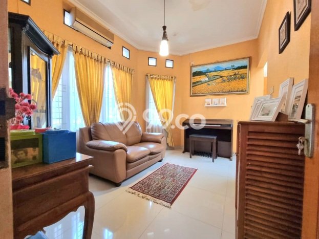 Jual Rumah Mewah Megah Dengan View Eksklusif di Bintaro, Tangerang Selatan Jual Rumah Mewah Megah Dengan View Eksklusif di Bintaro, Tangerang Selatan