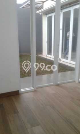 Rumah Elit Modern Siap Huni di Graha Bintaro Jakarta Selatan Rumah Elit Modern Siap Huni di Graha Bintaro Jakarta Selatan