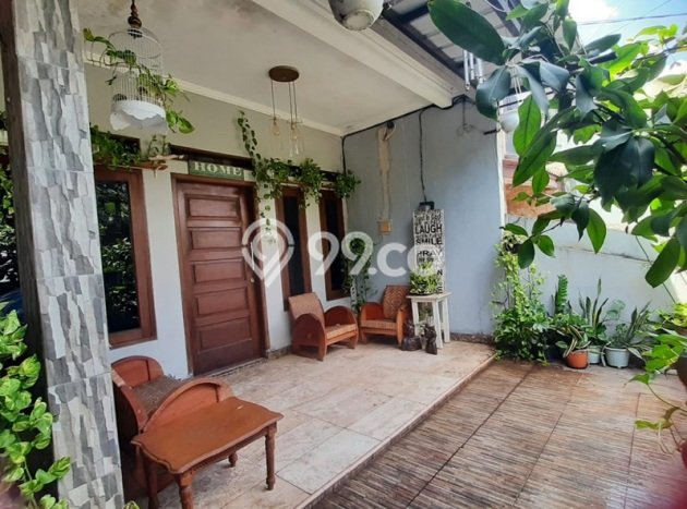 Dijual Rumah 4 Kamar Lokasi Ideal Bagus dan Strategis di Karang Tengah Dijual Rumah 4 Kamar Lokasi Ideal Bagus dan Strategis di Karang Tengah