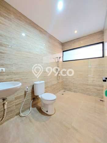 Rumah Elit Modern Tanpa Renovasi di Bintaro Tangerang Selatan Rumah Elit Modern Tanpa Renovasi di Bintaro Tangerang Selatan