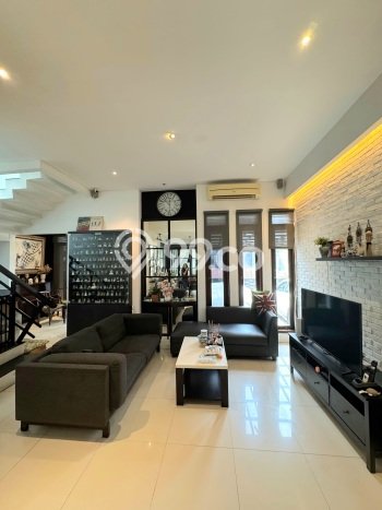Ready to Use! Premium House LT 203m2 Desain Elegan di Bintaro Ready to Use! Premium House LT 203m2 Desain Elegan di Bintaro