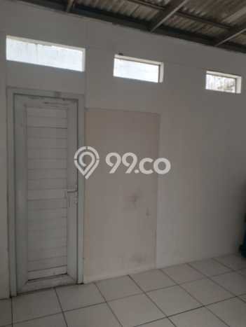Disewakan! Rumah 3 Kamar Tidur &
2 Kamar Mandi di BSD Graha Raya, Tangerang Disewakan! Rumah 3 Kamar Tidur &
2 Kamar Mandi di BSD Graha Raya, Tangerang