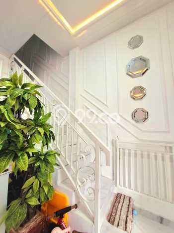 Dijual Rumah Eksklusif 3 KT di Graha Raya, Tangerang Dijual Rumah Eksklusif 3 KT di Graha Raya, Tangerang