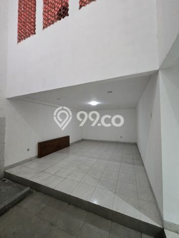 For Sale! Luxury House LT 250m2 Desain Modern di Alam Sutera For Sale! Luxury House LT 250m2 Desain Modern di Alam Sutera