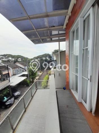 Dijual Rumah Luas Megah Dengan View Eksklusif di Graha Raya, Tangerang Selatan Dijual Rumah Luas Megah Dengan View Eksklusif di Graha Raya, Tangerang Selatan