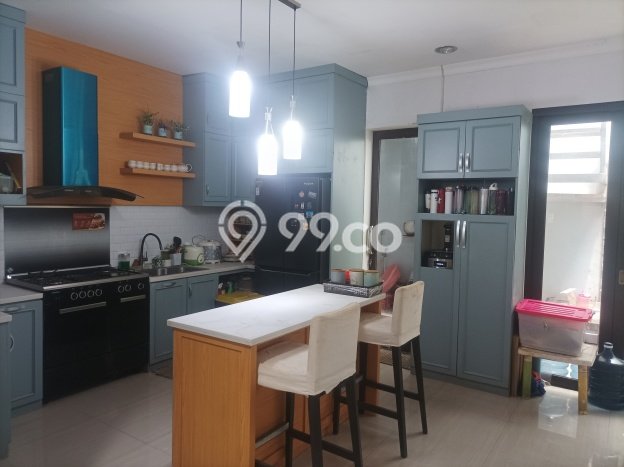 Rumah Luas Asri 4 KT Siap Pakai di BSD Nusaloka Tangerang Rumah Luas Asri 4 KT Siap Pakai di BSD Nusaloka Tangerang