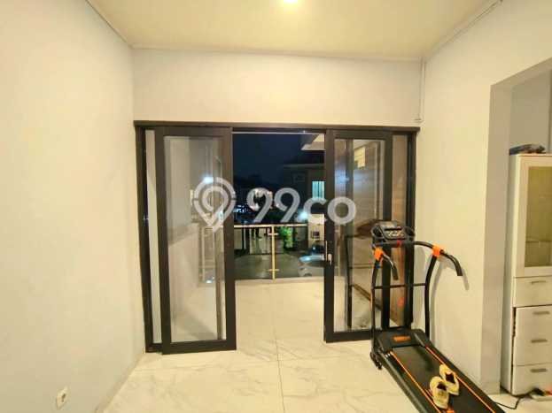 Rumah Luxury Modern Tanpa Renovasi di Graha Raya Tangerang Rumah Luxury Modern Tanpa Renovasi di Graha Raya Tangerang