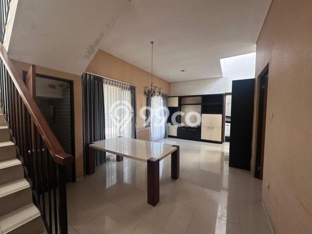 Rumah Elit Modern Tanpa Renovasi di Bintaro Tangerang Selatan Rumah Elit Modern Tanpa Renovasi di Bintaro Tangerang Selatan