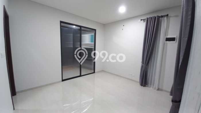 Rumah Luxury Modern Tanpa Renovasi di Bintaro Tangerang Selatan Rumah Luxury Modern Tanpa Renovasi di Bintaro Tangerang Selatan