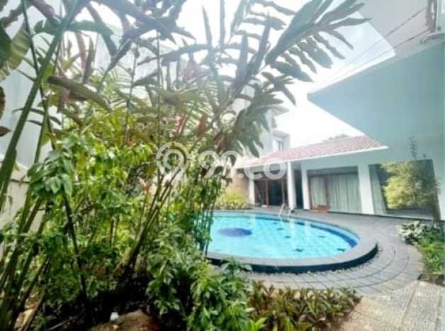 For Sale! Luxury House LT 786m2 Desain Elegan di Pondok Indah For Sale! Luxury House LT 786m2 Desain Elegan di Pondok Indah