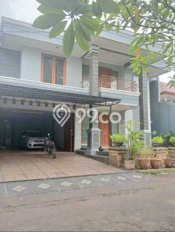 Hunian Mewah LB 500m2 Siap Pakai Desain Elegan di Bintaro, Tangerang Selatan Hunian Mewah LB 500m2 Siap Pakai Desain Elegan di Bintaro, Tangerang Selatan