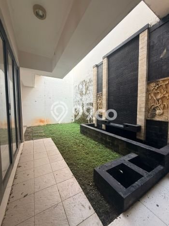 Rumah Elit LB 120m2 Siap Huni Desain Elegan di Graha Raya Bintaro, Tangerang Selatan Rumah Elit LB 120m2 Siap Huni Desain Elegan di Graha Raya Bintaro, Tangerang Selatan