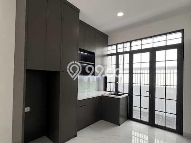 Jual Rumah Minimalis Bagus Punya 3 KT di BSD Tangerang Selatan SHM Jual Rumah Minimalis Bagus Punya 3 KT di BSD Tangerang Selatan SHM