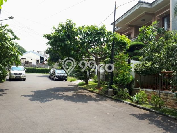 For Sale! Luxury House LT 256m2 Desain Elegan di Bintaro For Sale! Luxury House LT 256m2 Desain Elegan di Bintaro