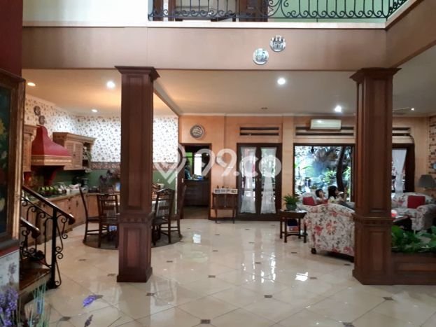 For Sale! Luxury House LT 256m2 Desain Elegan di Bintaro For Sale! Luxury House LT 256m2 Desain Elegan di Bintaro