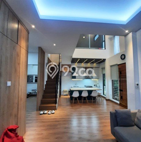 Rumah Elit Modern Siap Huni di Graha Raya Tangerang Selatan Rumah Elit Modern Siap Huni di Graha Raya Tangerang Selatan