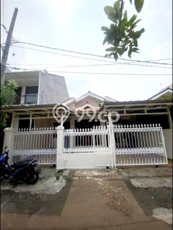 Jual Rumah Strategis Bagus Punya 6 KT di Ciputat Tangerang Selatan SHM Jual Rumah Strategis Bagus Punya 6 KT di Ciputat Tangerang Selatan SHM
